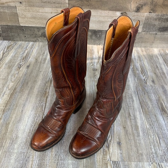 lucchese bos boots